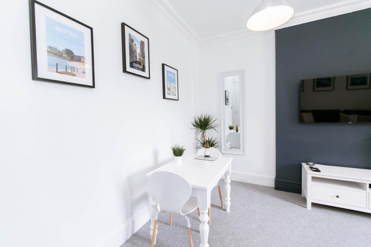 Spacious Apartment, Free Parking, Central Location Near To Uni, Hospital, Town Exeter Exterior photo